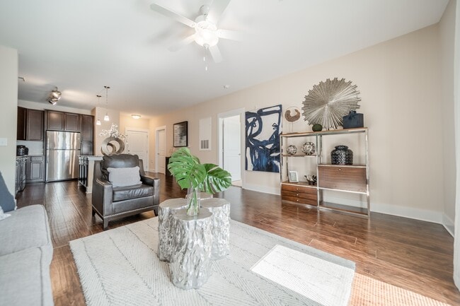 Photo - Meridian at Sutton Square