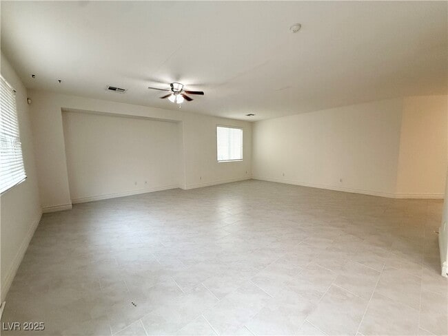 Photo - 9748 Waukegan Ave