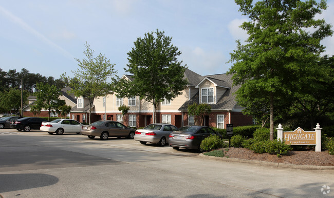 Building Photo - Highgate Townhomes