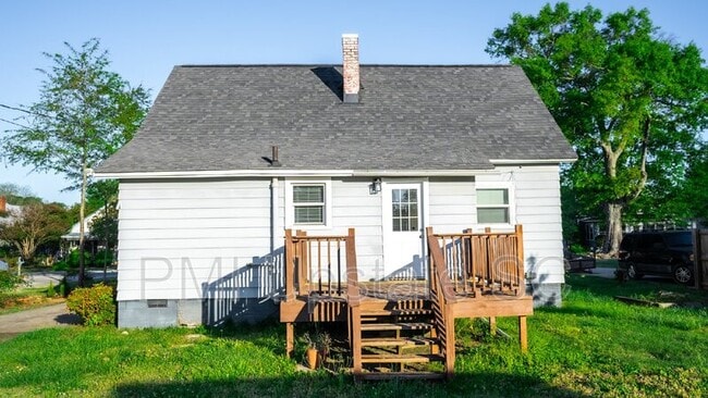 Photo - 68 Smythe Ave