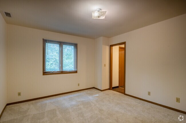 2 habitaciones, 1,5 baños - 100 m² - Suite ejecutiva - Dormitorio principal - Villa Rosa Apartments