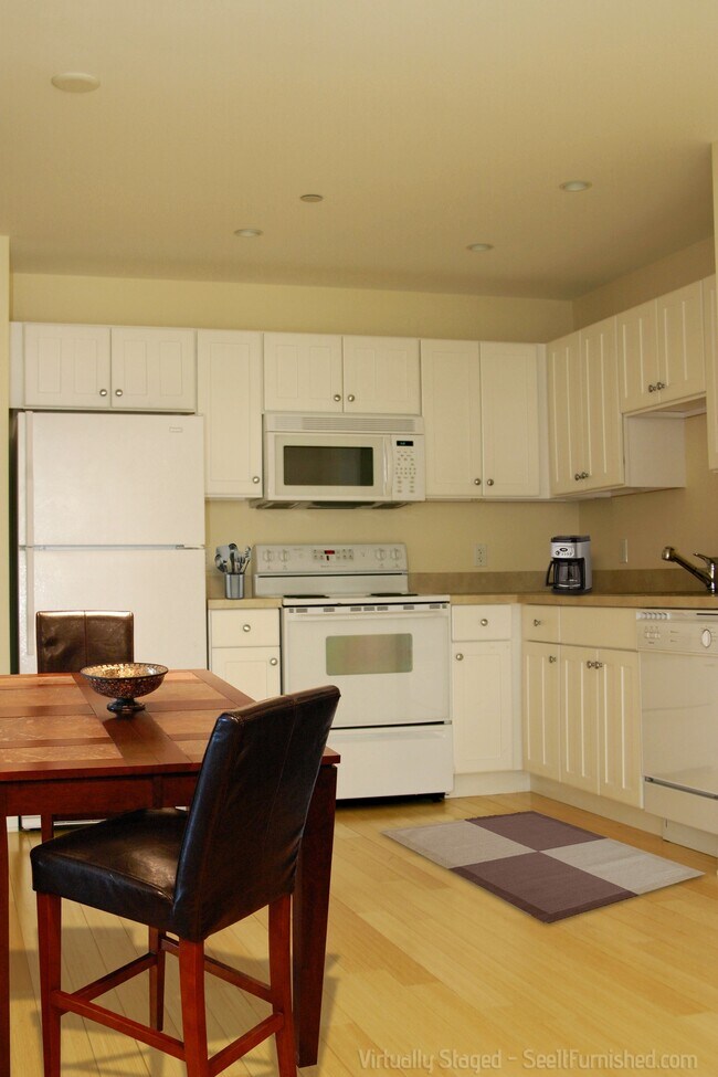 Boylston St, 40