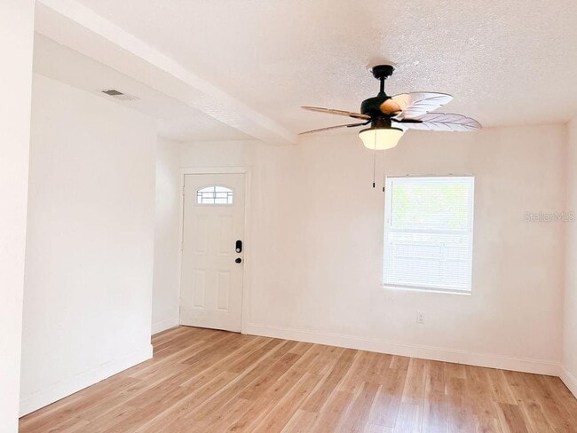 Photo - 4009 Deleuil Ave