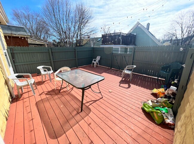 Photo - 28-30-30 Eustis St Unit 2R