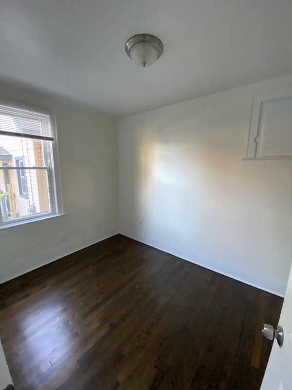 Photo - Francis Apartments