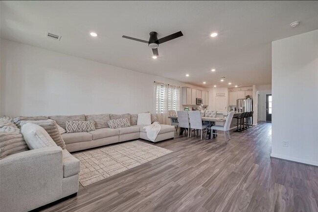 Photo - 21611 Shadowbrook Birch Dr