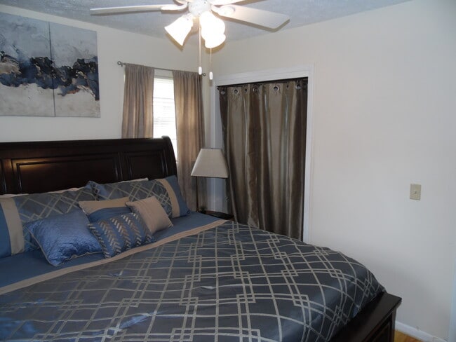 Master Bedroom - 81 Pine Tree Ln Unit Home Sweet Home