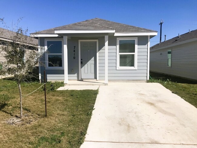 Photo - Beautiful home with great amenities!