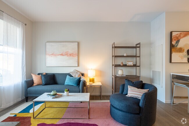 1BR, 1BA - The Point at Sharon