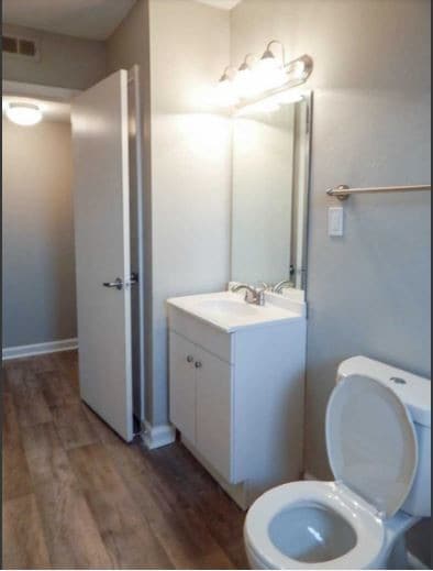 Photo - Riverchase Apartments