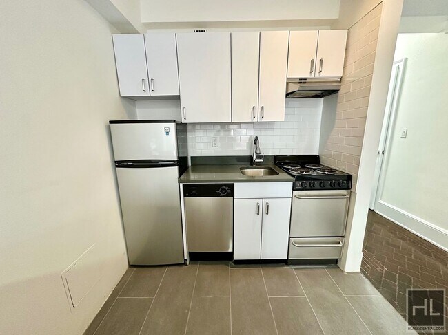 Photo - WEST 73 STREET Unit 6K
