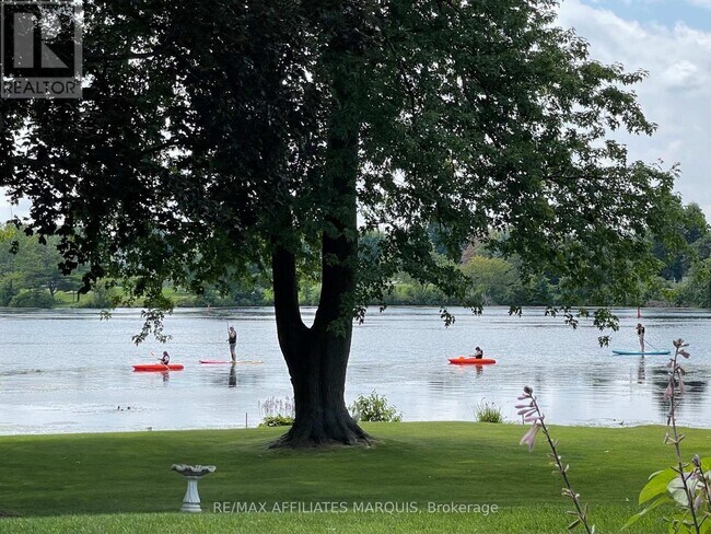 Photo - 98 Queen St Unit 4