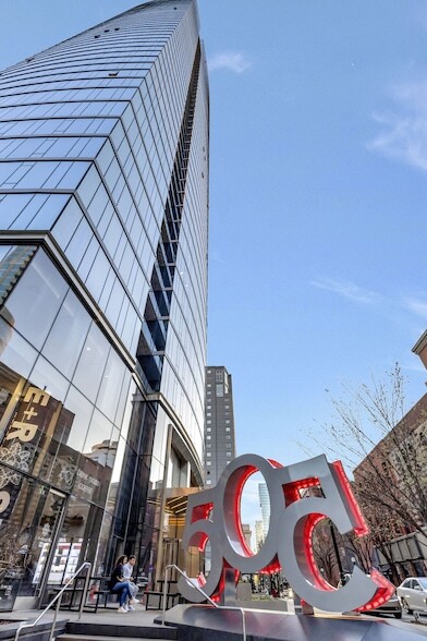 Building Photo - 515 Church St Unit 4302