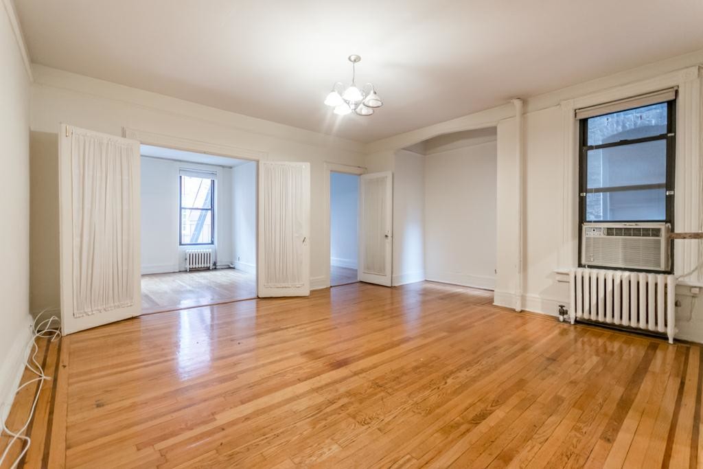 416 East 89th Street - 416 East 89th Street Apartments