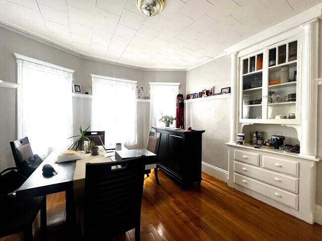 Photo - 12 Bailey St Unit 1