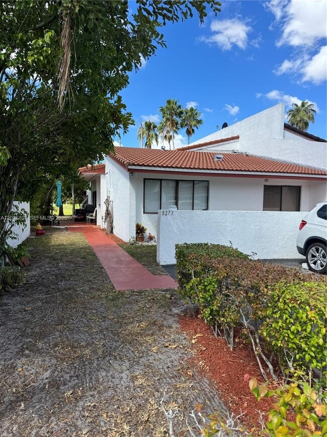 Photo - 8273 NW 36th St