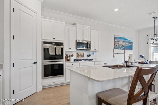 Photo - 181 Oaklawn Ct