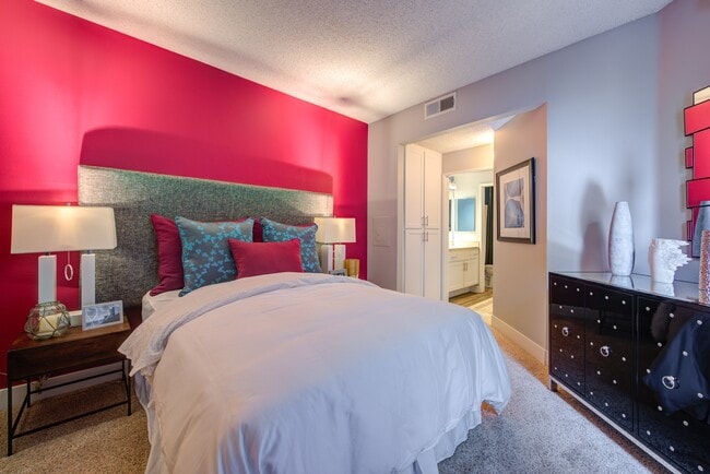 Photo - URBANLUX FLEUR PREMIUM