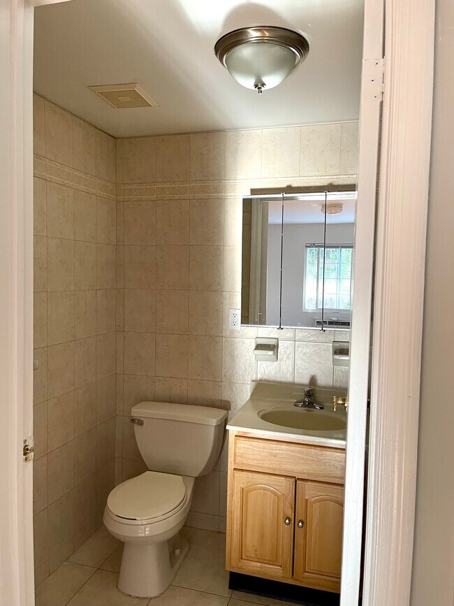 2794 Sedgwick Ave Condo Unit 1D Condo for Rent in Bronx, NY