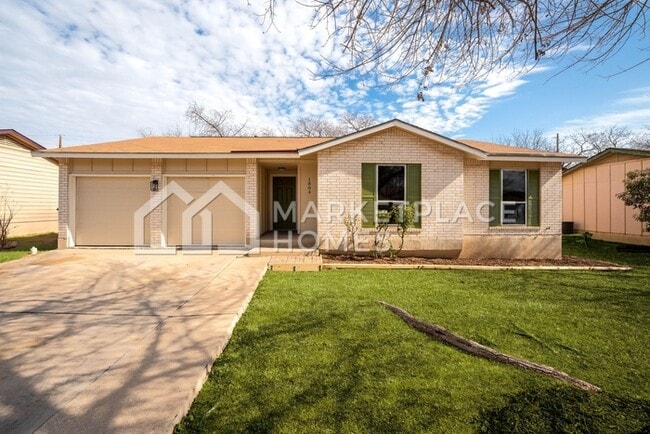 Building Photo - 1804 Easton Dr