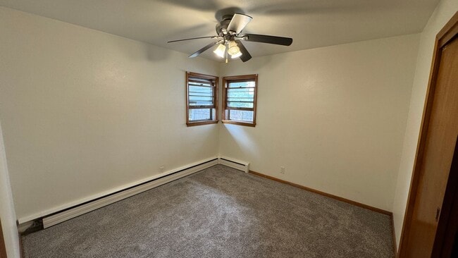 Photo - 4 Bed 2 Bath Home - North Fargo