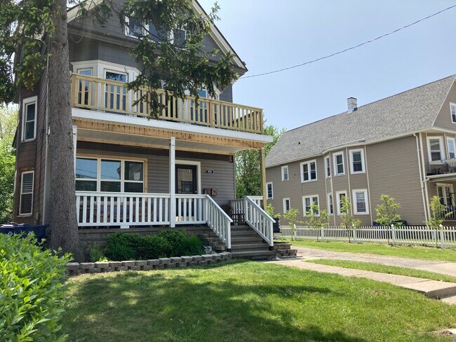 Photo - 933 Tifft St Apartments Unit Upper