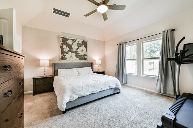 Photo - 533 Winburn Tide Ln