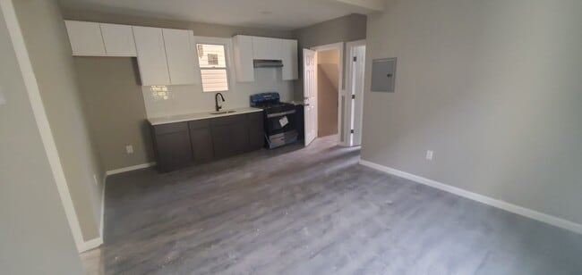 Photo - 379 Chadwick Ave Unit 3