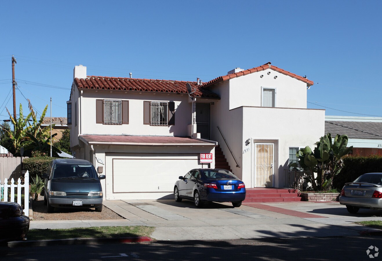 Photo - 269-271 Church Ave