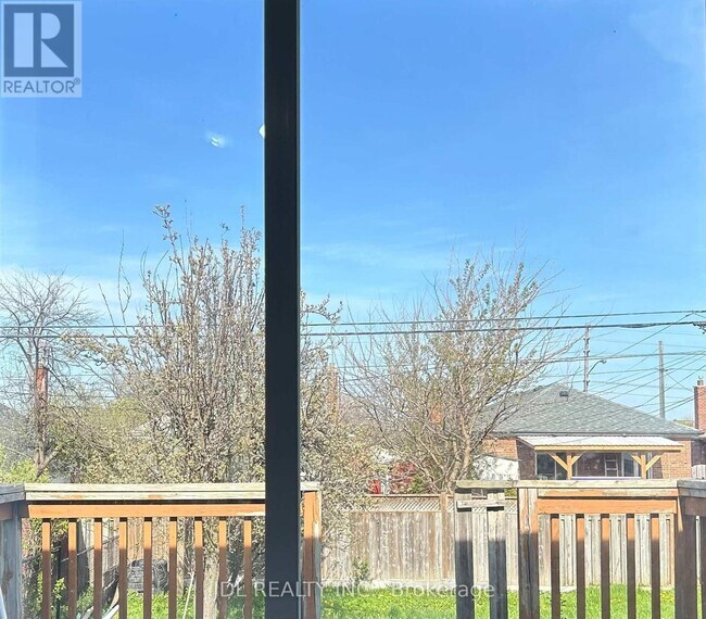 Photo - 107 Lilian Dr