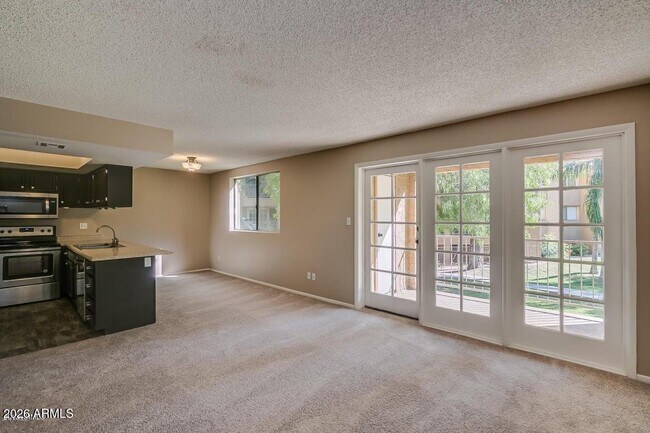 Building Photo - 18811 N 19th Ave Unit 2015