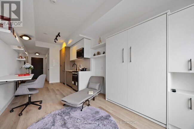 Photo - 1635 Military Trail Unité 223