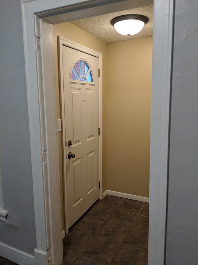Photo - 3244 Humboldt Avenue South
