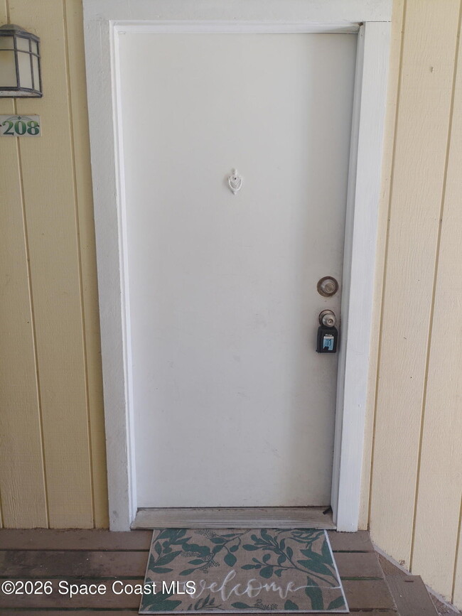 Building Photo - 2130 Forest Knoll Dr NE Unit 30-208