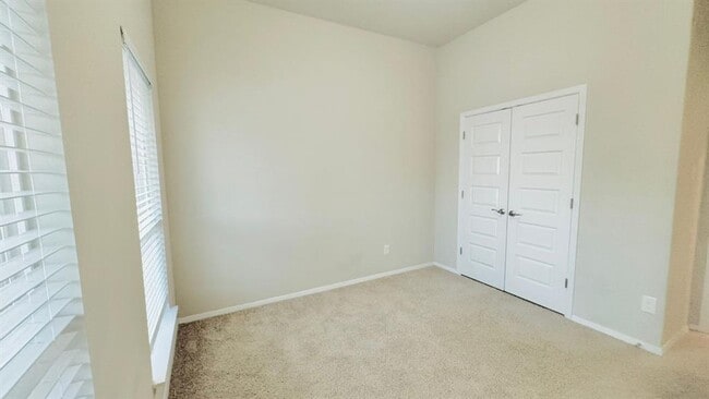 Photo - 212 Rollingwood Dr