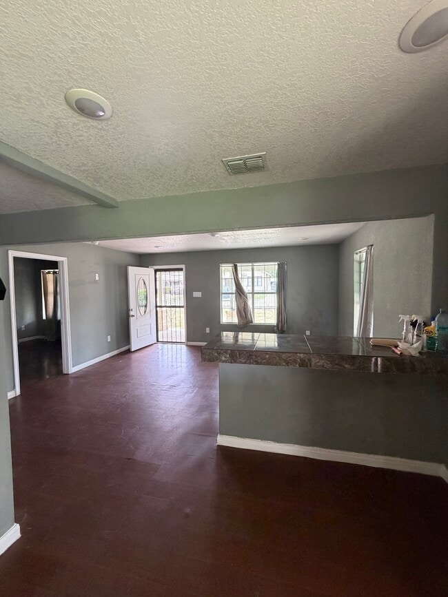 Living room - 441 Canton