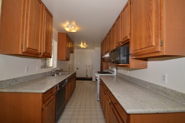 Photo - Incredible Tam Valley Home Available July 1st