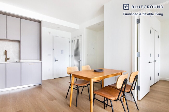 Photo - 544 Carroll St Unidad FL12-ID2202