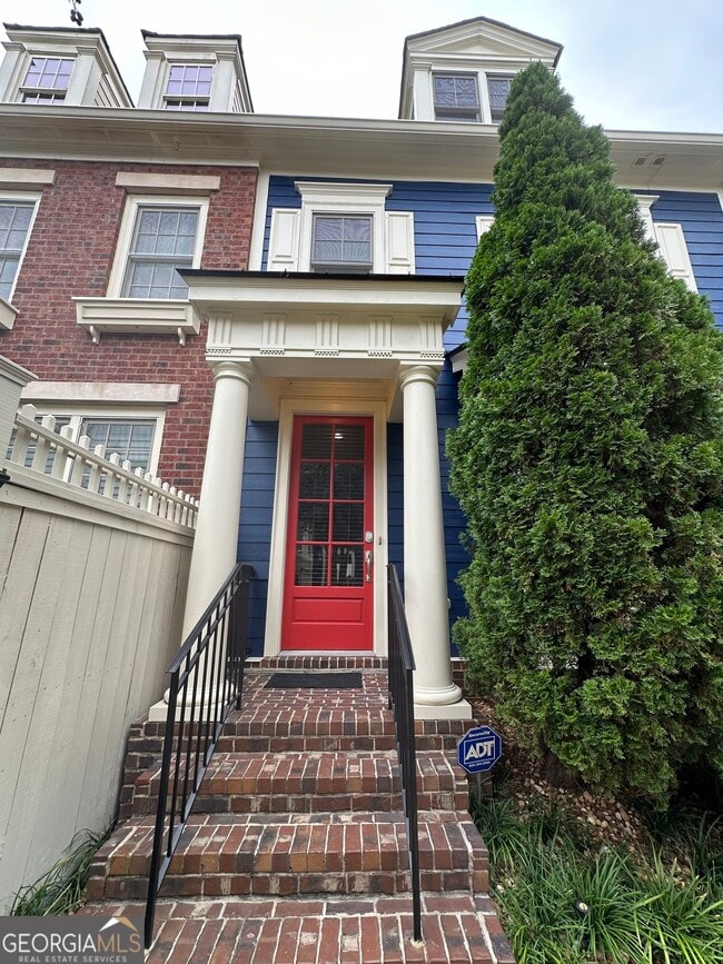 Photo - 6166 Holly Pk Ln SE