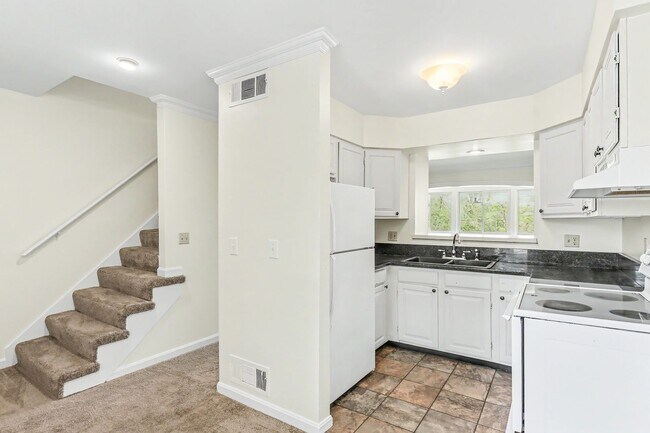 Photo - Two bedroom, one bathroom interior townhome in Mechanicsburg near Lisburn Rd.