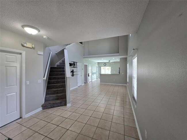 702 Sonja Cir