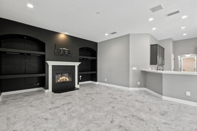 Photo - 14617 E Zachary Dr