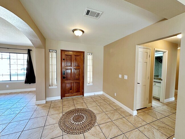 Photo - Green Valley Luxury Single Story: Pool, Putting Green, 4 Bedrooms, SOLAR!