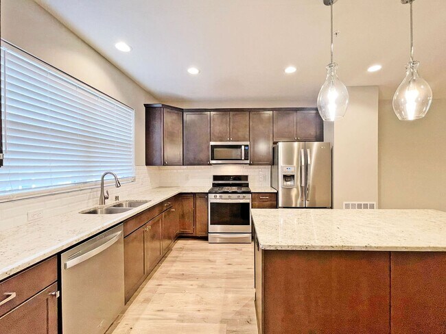 Photo - Like New Trillium Cove Townhome with Prima...