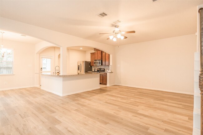 Photo - 14623 Roaring Fork Ln