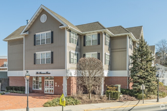 The Barnum House - The Barnum House