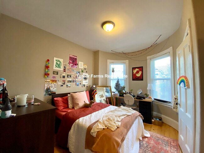 Photo - 13 Sachem St Unit 3