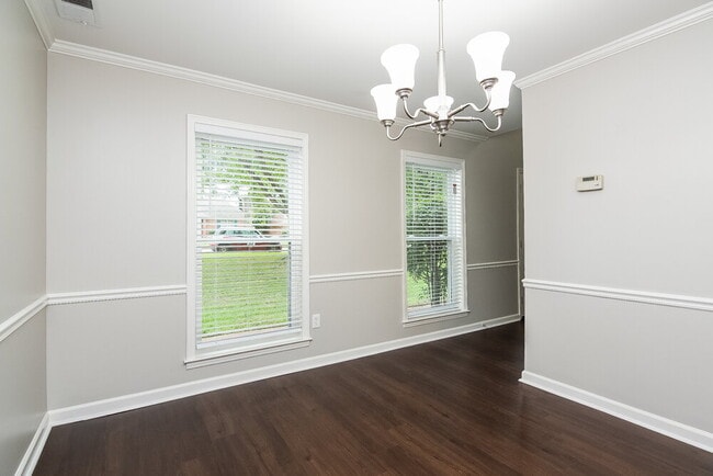 935 Lycomedes Cove