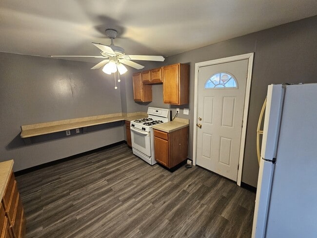 Photo - 11600 Beulah Ave