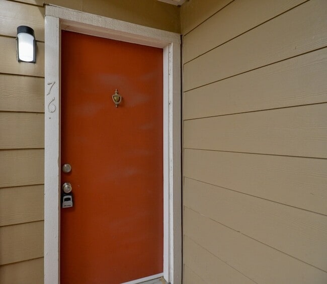 Photo - 12955 Woodforest Blvd Unidad 76